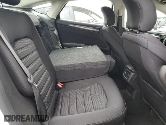 2016 Ford Fusion SE with VIN 3FA6P0HD2GR396879, listed as a Copart auction lot 61257245 with 111,537 mi miles and Clean title. Bid and sale history available at DreamBid. Image 10.
