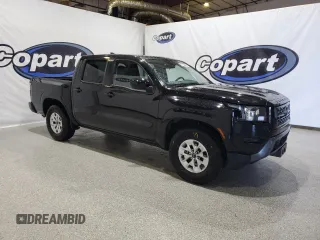 2024 Nissan Frontier SV z VIN 1N6ED1EJ1RN672132, wystawiony jako Copart lot #58047755 z przebiegiem 15 884 mil mil oraz Czysty tytuł • Clean title. Historia ofert i sprzedaży dostępna na DreamBid. Obrazek 4.