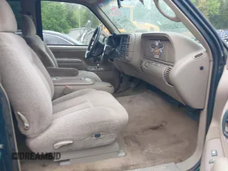 1997 Chevrolet Silverado 1500 with VIN 2GCEK19R7V1153946, listed as a IAAI auction lot 42047414 with 196,914 mi miles and . Bid and sale history available at DreamBid. Image 5.