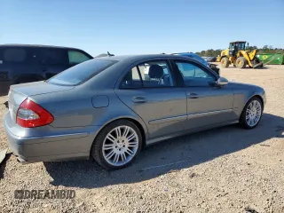 2007 Mercedes-Benz E-Class 3.5L with VIN WDBUF56X17B161312, listed as a Copart auction lot 49688565 with 100,844 mi miles and Non Repairable. Bid and sale history available at carsss.com. Image 3.