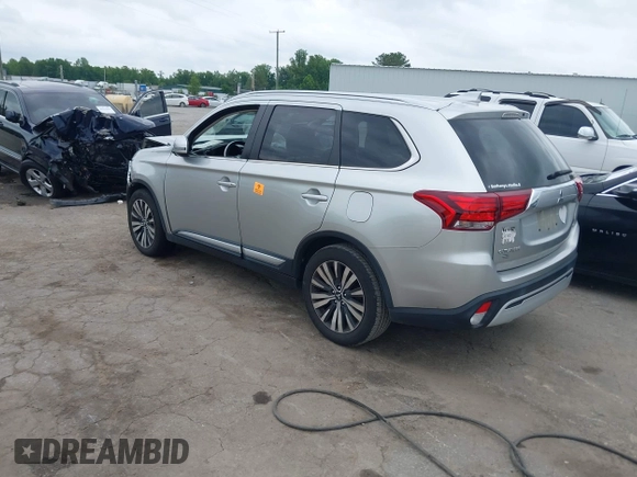 2020 Mitsubishi Outlander SE with VIN JA4AD3A39LZ034015, listed as a IAAI auction lot 42245374 with 92,992 mi miles and . Bid and sale history available at DreamBid. Image 3.