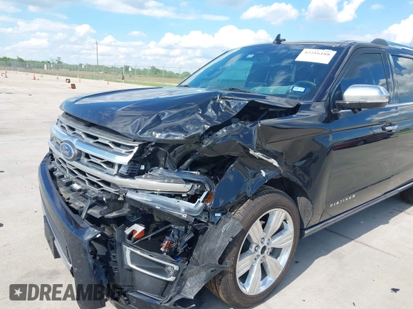 2024 Ford Expedition Max Platinum with VIN 1FMJK1L83REA26576, listed as a IAAI auction lot 42216188 with 9,005 mi miles and . Bid and sale history available at DreamBid. Image 6.