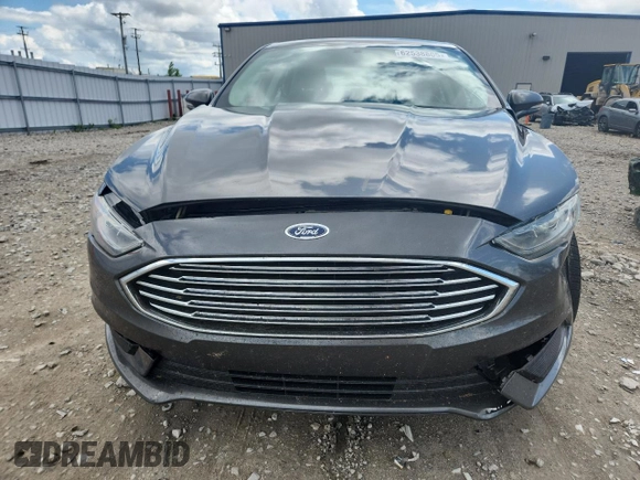 2017 Ford Fusion SE with VIN 3FA6P0H78HR147093, listed as a Copart auction lot 62538805 with 127,852 mi miles and Non repairable. Bid and sale history available at DreamBid. Image 5.
