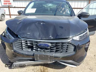 2023 Ford Escape Active with VIN 1FMCU0GN8PUA76406, listed as a IAAI auction lot 41754880 with 45,369 mi miles and . Bid and sale history available at DreamBid. Image 6.