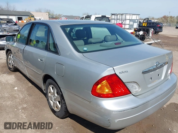 2002 Toyota Avalon XL with VIN 4T1BF28B52U265710, listed as a IAAI auction lot 42102300 with 99,901 mi miles and . Bid and sale history available at DreamBid. Image 3.