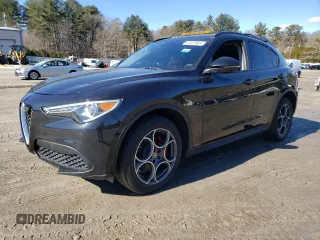 2018 Alfa Romeo Stelvio Sport z VIN ZASFAKPN4J7B87148, wystawiony jako Copart lot #47447985 z przebiegiem 79 898 mil mil oraz Tytuł czysty. Historia ofert i sprzedaży dostępna na DreamBid. Obrazek 1.
