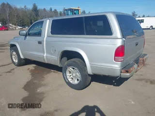 2001 Dodge Dakota with VIN 1B7GG26X31S159885, listed as a IAAI auction lot 41777960 with 91,393 mi miles and . Bid and sale history available at carsss.com. Image 3.