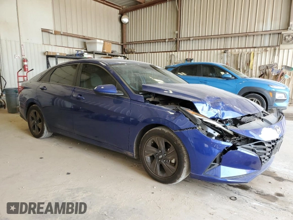 2021 Hyundai Elantra SEL z VIN 5NPLM4AG8MH007338, wystawiony jako Copart lot #51278775 z przebiegiem 62 673 mil mil oraz Szkoda całkowita • Salvage title. Historia ofert i sprzedaży dostępna na DreamBid. Obrazek 4.