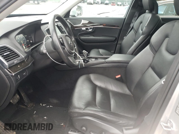 2018 Volvo XC90 Momentum with VIN YV4102PKXJ1344533, listed as a Copart auction lot 73699082 with 65,179 mi miles. Bid and sale history available at carsss.com. Image 7.