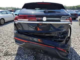 2024 Volkswagen Atlas SE with VIN 1V2JE2CA3RC213573, listed as a Copart auction lot 55290605 with 24,278 mi miles and Salvage title. Bid and sale history available at DreamBid. Image 6.