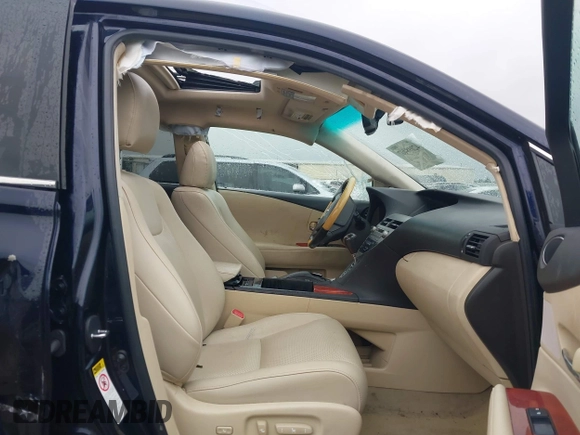 2010 Lexus RX 350 z VIN 2T2ZK1BA0AC029899, wystawiony jako IAAI lot #42098407 z przebiegiem 119 436 mil mil oraz . Historia ofert i sprzedaży dostępna na DreamBid. Obrazek 5.