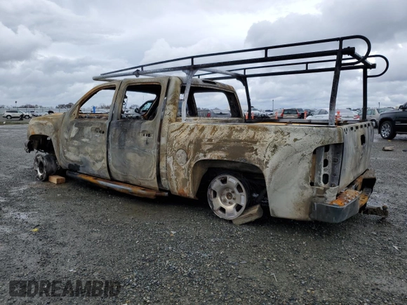 2013 Chevrolet Silverado 1500 LT with VIN 3GCPCSE04DG145425, listed as a Copart auction lot 45099605 with Not Provided miles and Non Repairable. Bid and sale history available at DreamBid. Image 2.