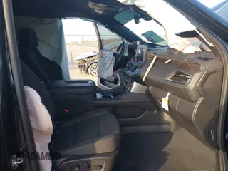 2024 Chevrolet Suburban LS with VIN 1GNSCBKD7RR221946, listed as a IAAI auction lot 40988374 with 19,394 mi miles and . Bid and sale history available at DreamBid. Image 5.