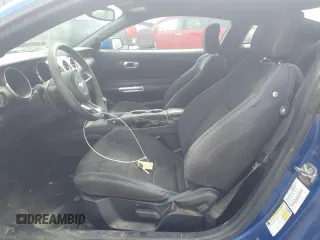2017 Ford Mustang V6 z VIN 1FA6P8AM0H5220023, wystawiony jako Copart lot #49143025 z przebiegiem 163 056 mil mil oraz Szkoda całkowita • Salvage title. Historia ofert i sprzedaży dostępna na DreamBid. Obrazek 7.