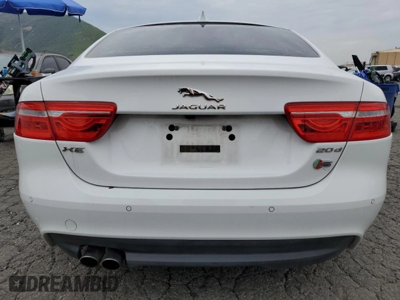 2017 Jaguar XE with VIN SAJAD4BN4HA952905, listed as a Copart auction lot 44463774 with 96,623 mi miles and Clean Title. Bid and sale history available at DreamBid. Image 6.