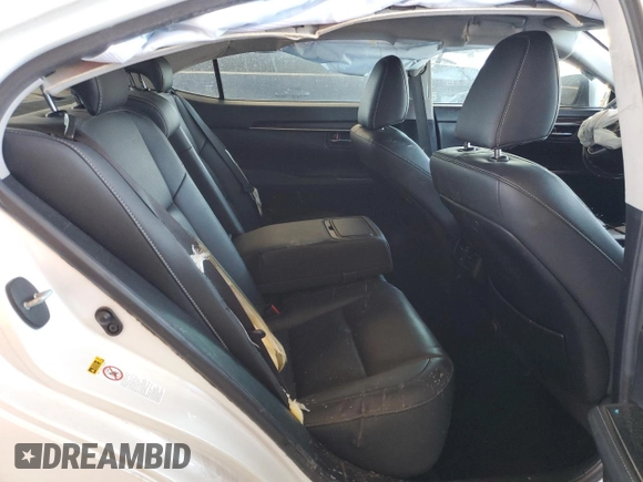 2016 Lexus ES 300h z VIN JTHBW1GG1G2110875, wystawiony jako Copart lot #47354005 z przebiegiem Nie podano mil oraz Szkoda całkowita • Salvage title. Historia ofert i sprzedaży dostępna na DreamBid. Obrazek 10.