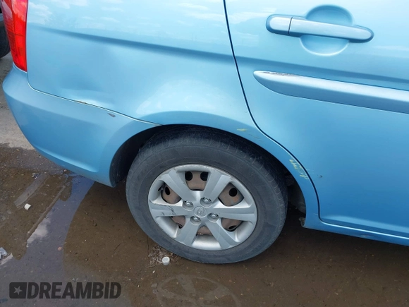 2009 Hyundai Accent Auto GLS with VIN KMHCN46C59U374905, listed as a IAAI auction lot 42414572 with 180,119 mi miles and . Bid and sale history available at DreamBid. Image 6.