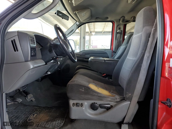 2003 Ford Super Duty F-250 XL with VIN 1FTNW21F23EA96188, listed as a Copart auction lot 48021605 with 303,213 mi miles and Salvage Title. Bid and sale history available at carsss.com. Image 7.