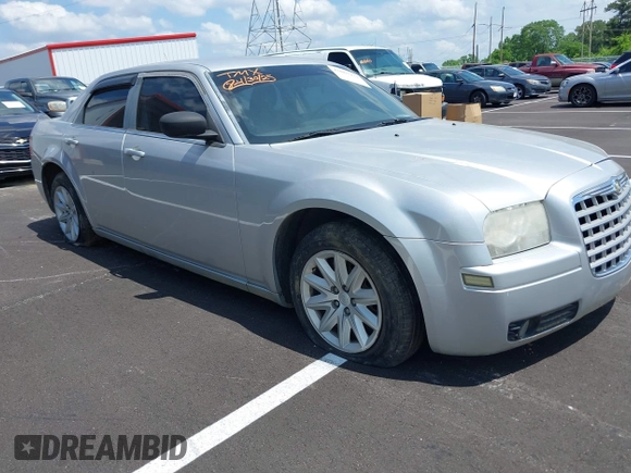 2008 Chrysler 300 LX with VIN 2C3KA43R58H269503, listed as a IAAI auction lot 42067271 with 140,623 mi miles and . Bid and sale history available at DreamBid. Image 1.