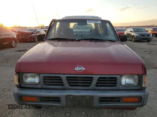 1993 Nissan Frontier z VIN 1N6SD11S0PC332903, wystawiony jako Copart lot #84039484 z przebiegiem 136 324 mil mil oraz Szkoda całkowita • Salvage title. Historia ofert i sprzedaży dostępna na DreamBid. Obrazek 5.