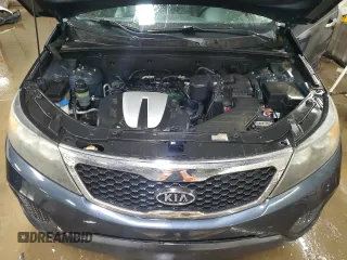2011 Kia Sorento LX with VIN 5XYKT4A25BG100700, listed as a Copart auction lot 50430305 with 134,764 mi miles and Salvage Title. Bid and sale history available at DreamBid. Image 11.