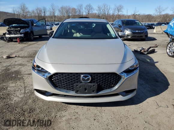 2022 Mazda 3 Carbon Edition with VIN 3MZBPACL0NM318377, listed as a Copart auction lot 50489375 with 47,326 mi miles and Salvage title. Bid and sale history available at DreamBid. Image 5.