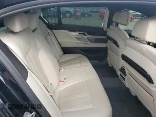 2019 BMW 7 Series 750i xDrive with VIN WBA7F2C58KB239624, listed as a Copart auction lot 53781025 with 87,894 mi miles and Salvage title. Bid and sale history available at DreamBid. Image 10.