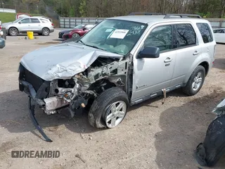 2008 Mercury Mariner with VIN 4M2CU29H38KJ29379, listed as a IAAI auction lot 41933568 with Not provided miles and . Bid and sale history available at DreamBid. Image 2.