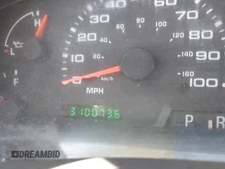 2003 Ford F-350 XL with VIN 1FTSW31P53ED22922, listed as a IAAI auction lot 42086364 with 310,073 mi miles and . Bid and sale history available at DreamBid. Image 15.