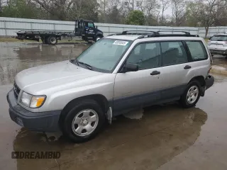 2000 Subaru Forester L with VIN JF1SF635XYH721785, listed as a Copart auction lot 49955045 with 177,911 mi miles and Salvage Title. Bid and sale history available at carsss.com. Image 1.
