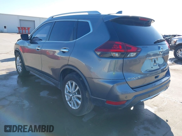 2019 Nissan Rogue SV with VIN KNMAT2MT3KP525060, listed as a IAAI auction lot 41770350 with 123,614 mi miles. Bid and sale history available at carsss.com. Image 3.