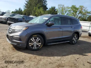 2016 Honda Pilot EX-L z VIN 5FNYF6H57GB010007, wystawiony jako Copart lot #54985545 z przebiegiem Nie podano mil oraz Szkoda całkowita • Salvage title. Historia ofert i sprzedaży dostępna na DreamBid. Obrazek 1.