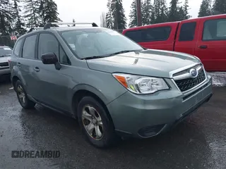 2015 Subaru Forester 2.5i with VIN JF2SJAAC3FG425704, listed as a IAAI auction lot 41220979 with 221,240 mi miles. Bid and sale history available at carsss.com. Image 1.