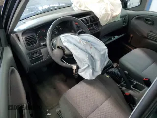 2002 Chevrolet Tracker with VIN 2CNBJ18CX26906088, listed as a Copart auction lot 79519944 with 111,342 mi miles and Salvage title. Bid and sale history available at DreamBid. Image 8.