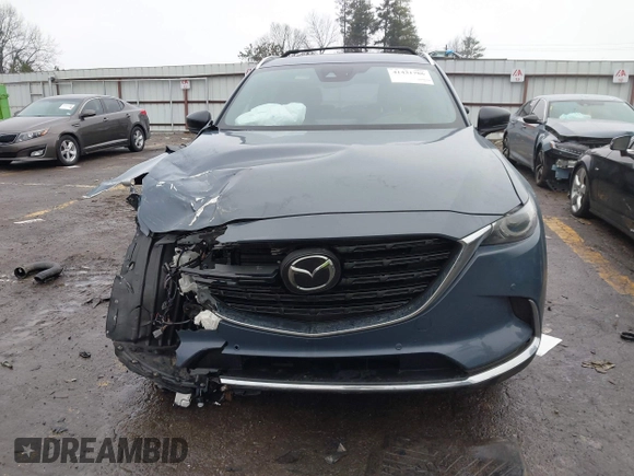 2022 Mazda CX-9 Grand Touring with VIN JM3TCBDYXN0628615, listed as a IAAI auction lot 41431786 with 28,738 mi miles. Bid and sale history available at carsss.com. Image 12.