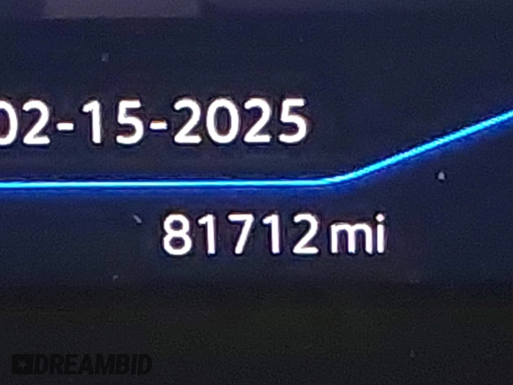 2021 Volkswagen Atlas SEL Premium z VIN 1V2TR2CAXMC577785, wystawiony jako IAAI lot #41613198 z przebiegiem 81 712 mil mil oraz . Historia ofert i sprzedaży dostępna na DreamBid. Obrazek 16.