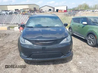 2018 Chrysler Pacifica Touring L Plus с VIN 2C4RC1EG1JR332594, выставлен на аукционе IAAI как лот 42170162 с пробегом 74 993 миль миль и . История ставок и продаж доступна на DreamBid. Изображение 12.