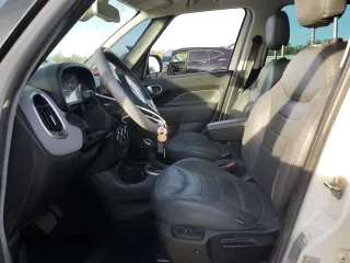 2014 FIAT 500L Easy with VIN ZFBCFABH2EZ016503, listed as a Copart auction lot 81339624 with 133,488 mi miles and Salvage Title. Bid and sale history available at carsss.com. Image 7.