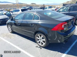 2016 Volvo S60 T5 Drive-E Premier with VIN YV126MFK5G2392022, listed as a IAAI auction lot 41517580 with 71,229 mi miles. Bid and sale history available at carsss.com. Image 3.