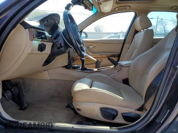 2006 BMW 3 Series 325i with VIN WBAVB13526KR57625, listed as a Copart auction lot 50658085 with 215,123 mi miles and Clean Title. Bid and sale history available at carsss.com. Image 7.