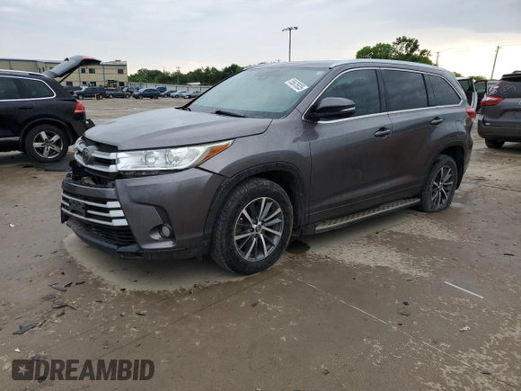 2018 Toyota Highlander SE with VIN 5TDKZRFH1JS545249, listed as a Copart auction lot 55875935 with 107,601 mi miles and Salvage title. Bid and sale history available at DreamBid. Image 1.