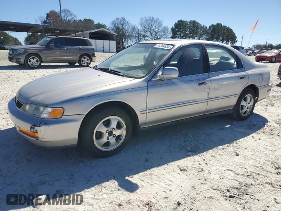 1997 Honda Accord Special Edition with VIN 1HGCD5602VA207790, listed as a Copart auction lot 47284835 with 213,954 mi miles and Clean Title. Bid and sale history available at carsss.com. Image 1.