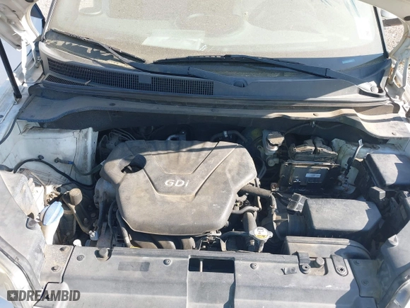 2014 Kia Soul with VIN KNDJN2A21E7056478, listed as a IAAI auction lot 42016501 with 203,500 mi miles. Bid and sale history available at carsss.com. Image 10.