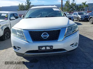 2013 Nissan Pathfinder SV with VIN 5N1AR2MM1DC648756, listed as a IAAI auction lot 41640693 with 170,190 mi miles. Bid and sale history available at carsss.com. Image 13.