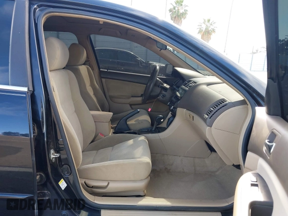 2006 Honda Accord LX с VIN 1HGCM66396A058277, выставлен на аукционе IAAI как лот 42651117 с пробегом 178 621 миль миль и . История ставок и продаж доступна на DreamBid. Изображение 5.