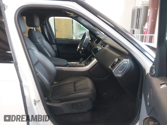 2020 Land Rover Range Rover Sport SE with VIN SALWG2SU1LA889481, listed as a IAAI auction lot 42678607 with 55,609 mi miles and . Bid and sale history available at DreamBid. Image 5.