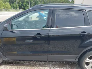2013 Ford Escape SE с VIN 1FMCU9G96DUD66081, выставлен на аукционе IAAI как лот 42516401 с пробегом Не указан миль и . История ставок и продаж доступна на DreamBid. Изображение 14.