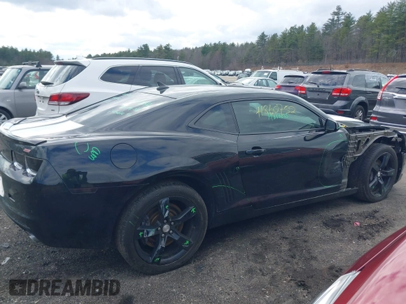 2011 Chevrolet Camaro 2SS with VIN 2G1FK1EJ3B9123949, listed as a IAAI auction lot 41860752 with 81,097 mi miles and . Bid and sale history available at DreamBid. Image 14.