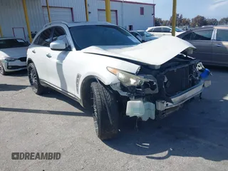 2010 Infiniti FX35 with VIN JN8AS1MU8AM801422, listed as a IAAI auction lot 41955709 with 202,345 mi miles. Bid and sale history available at carsss.com. Image 1.