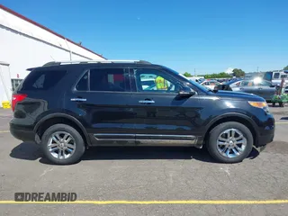 2014 Ford Explorer XLT with VIN 1FM5K8D83EGB11697, listed as a IAAI auction lot 42203447 with 155,027 mi miles and . Bid and sale history available at carsss.com. Image 13.